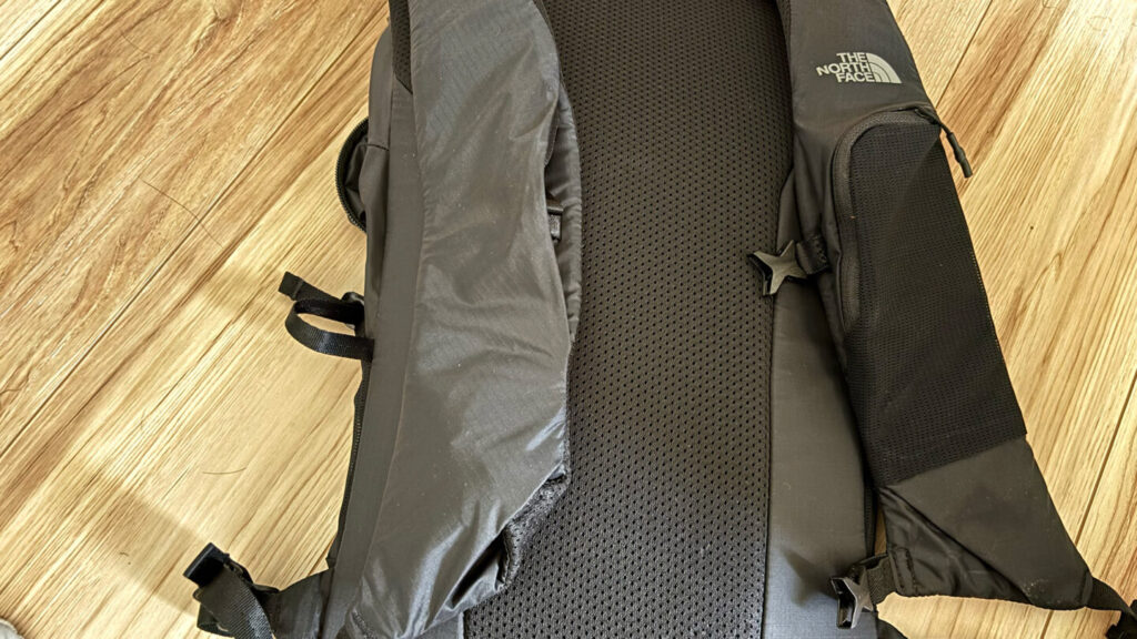 THE NORTH FACE ワンマイル16レビュー｜31らん（さいらん）