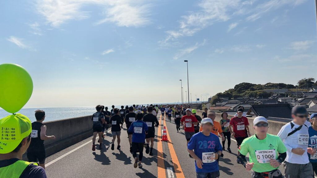 ひたちシーサイドマラソン2025大会レビュー|31らん(さいらん)