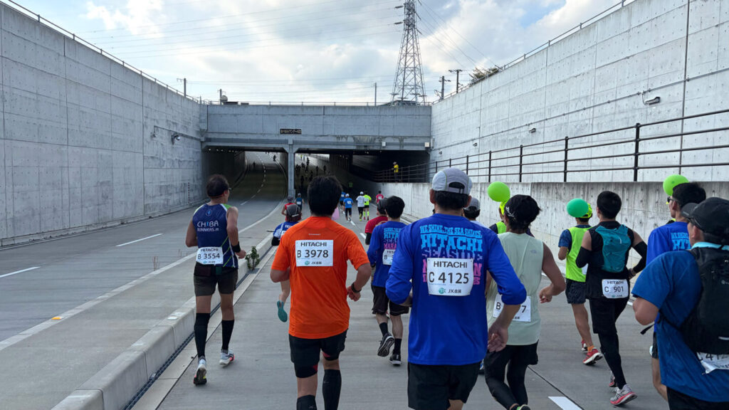 ひたちシーサイドマラソン2025大会レビュー|31らん(さいらん)
