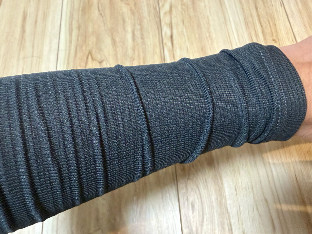 finetrack ドライレイヤーウォーム アームカバー｜31らん（さいらん）