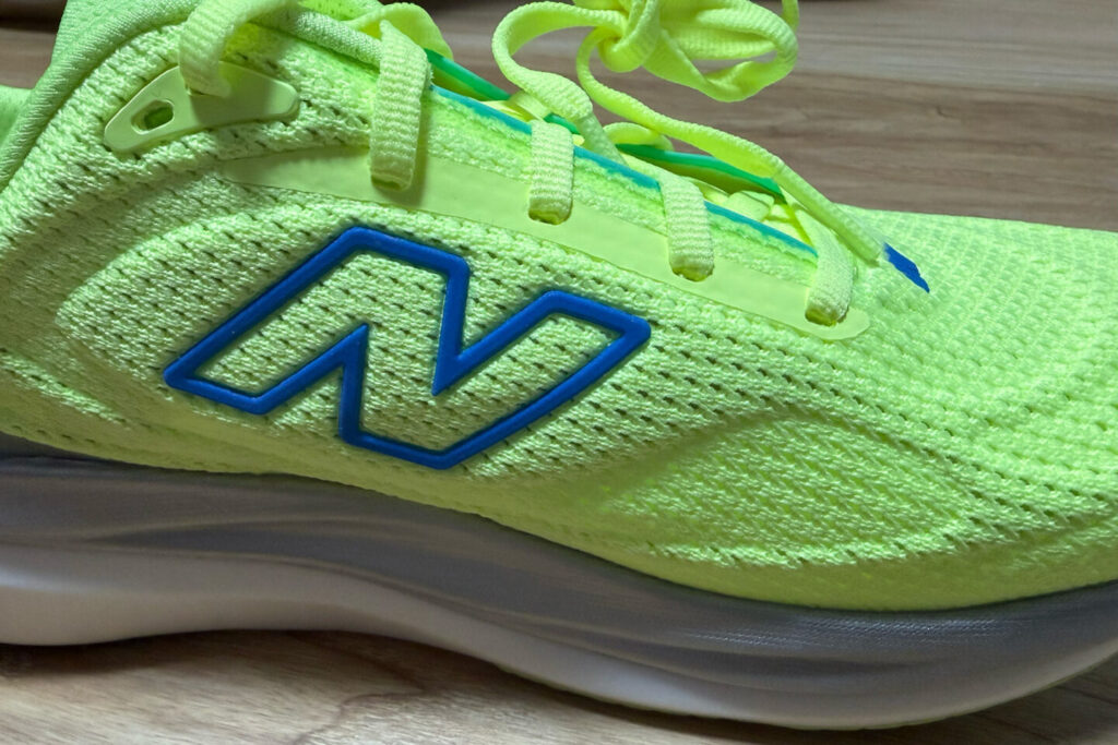 1080v15_ニューバランス_31らん(さいらん)_レビュー