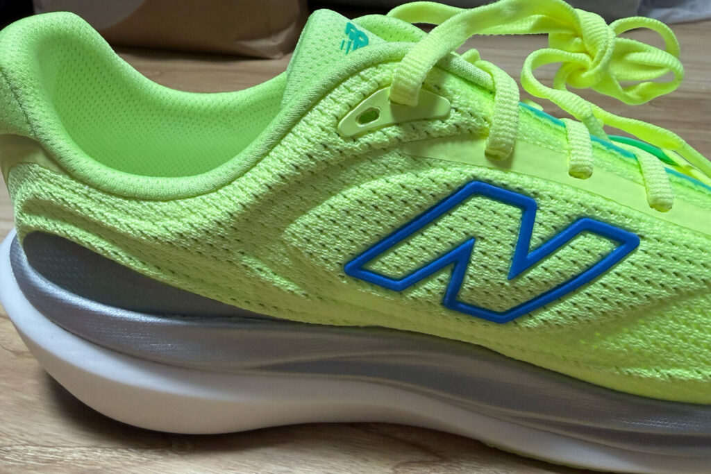 1080v15_ニューバランス_31らん(さいらん)_レビュー