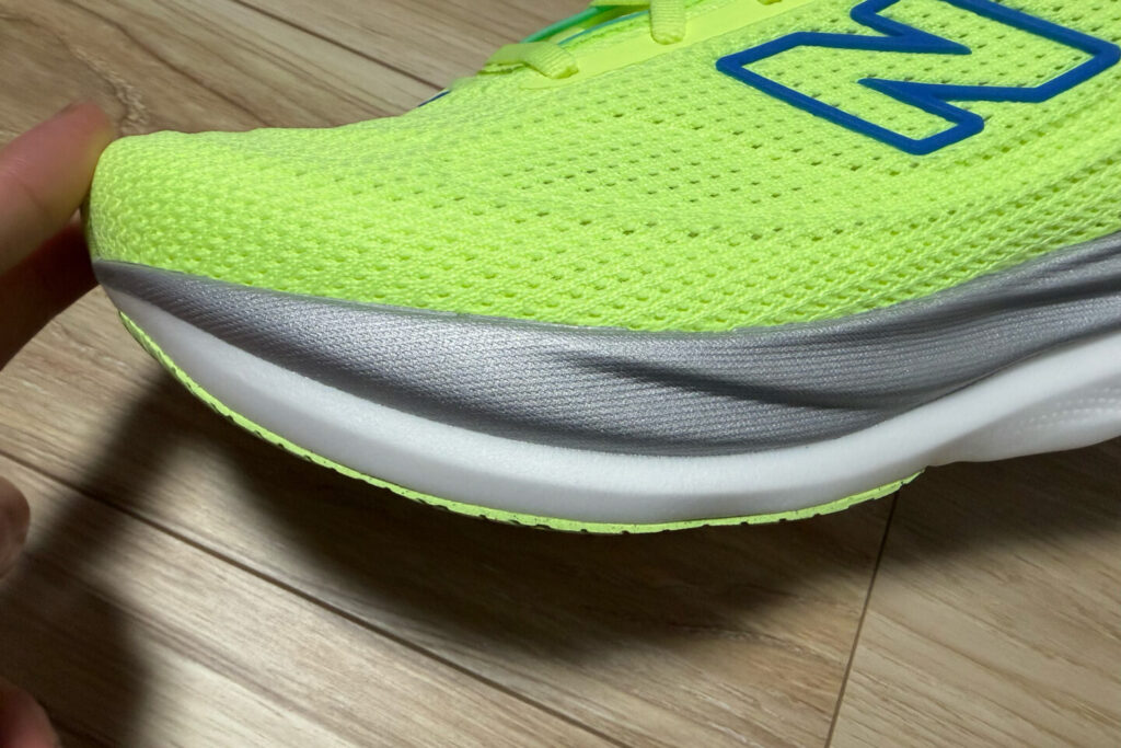 1080v15_ニューバランス_31らん(さいらん)_レビュー