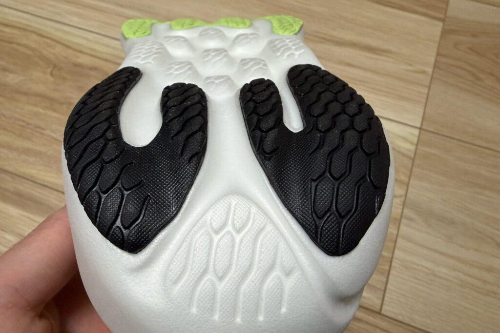 1080v15_ニューバランス_31らん(さいらん)_レビュー