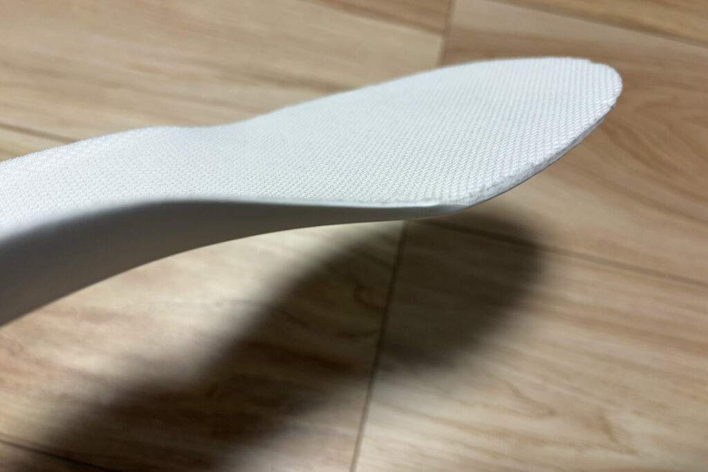 1080v15_ニューバランス_31らん(さいらん)_レビュー