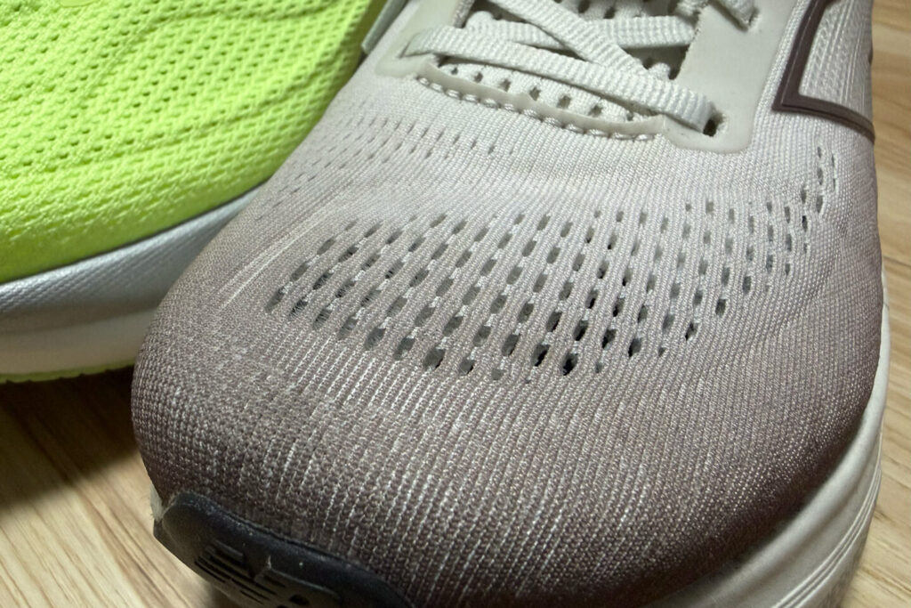 1080v15_ニューバランス_31らん(さいらん)_レビュー