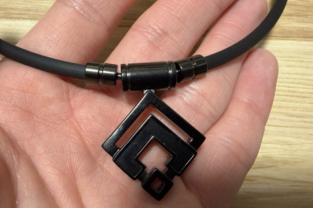 コラントッテ TAO ネックレスα ARAN【グロスブラック】｜31らん（さいらん）