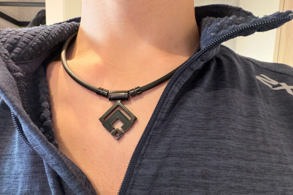 コラントッテ TAO ネックレスα ARAN【グロスブラック】｜31らん（さいらん）