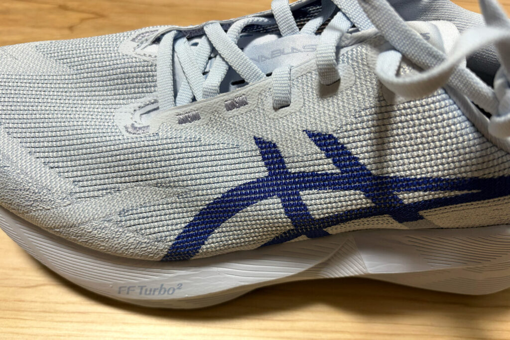 ASICS NOVABLAST 6レビュー|31らん(さいらん)