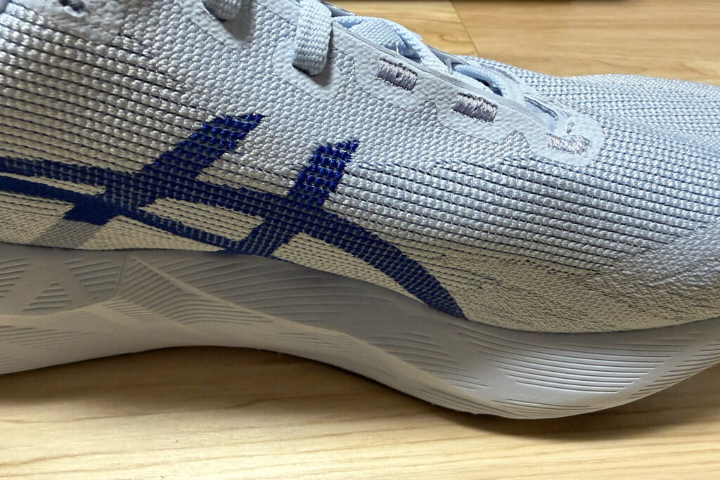 ASICS NOVABLAST 6レビュー|31らん(さいらん)