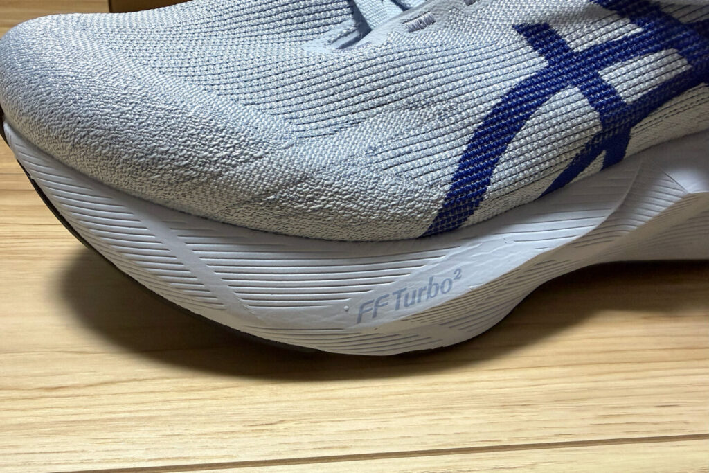 ASICS NOVABLAST 6レビュー|31らん(さいらん)