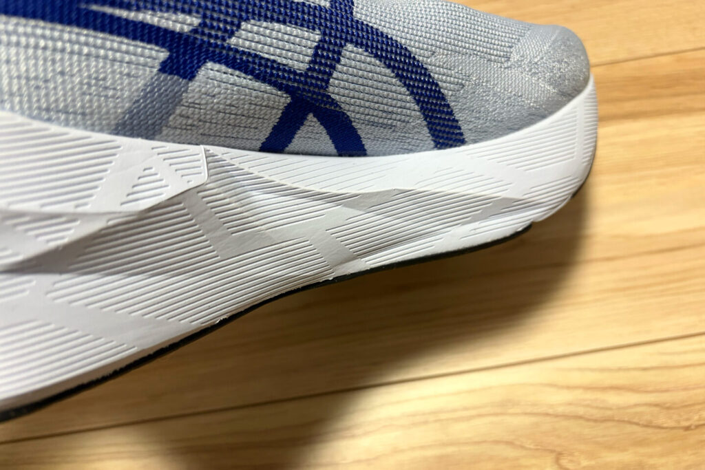 ASICS NOVABLAST 6レビュー|31らん(さいらん)